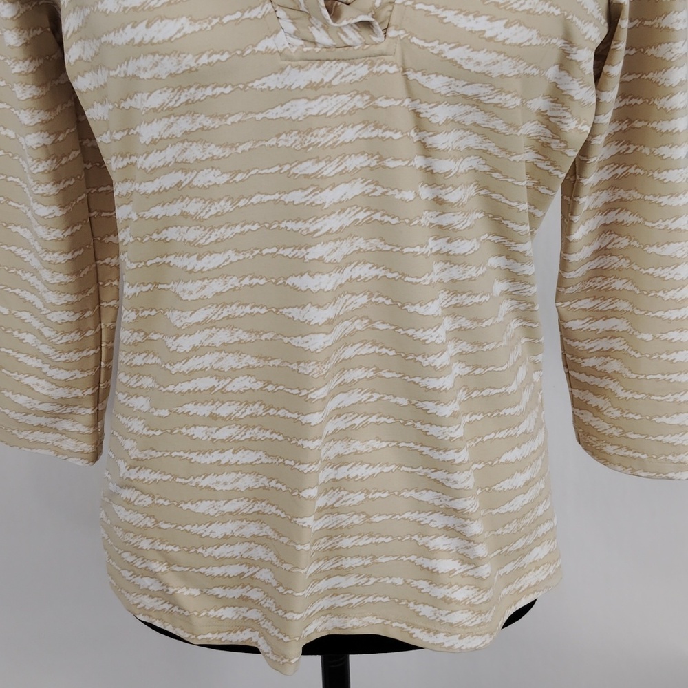 J. McLaughlin Durham Ruffle Top - Picture 5 of 8
